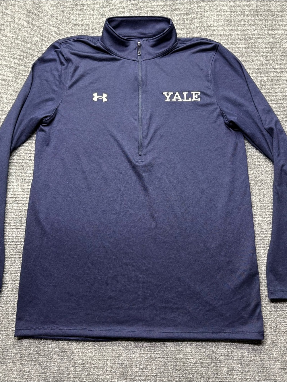 Under Armour Yale Bulldogs Tech 1/2 Zip Pullover Top Womens M Navy Blue 1376862
